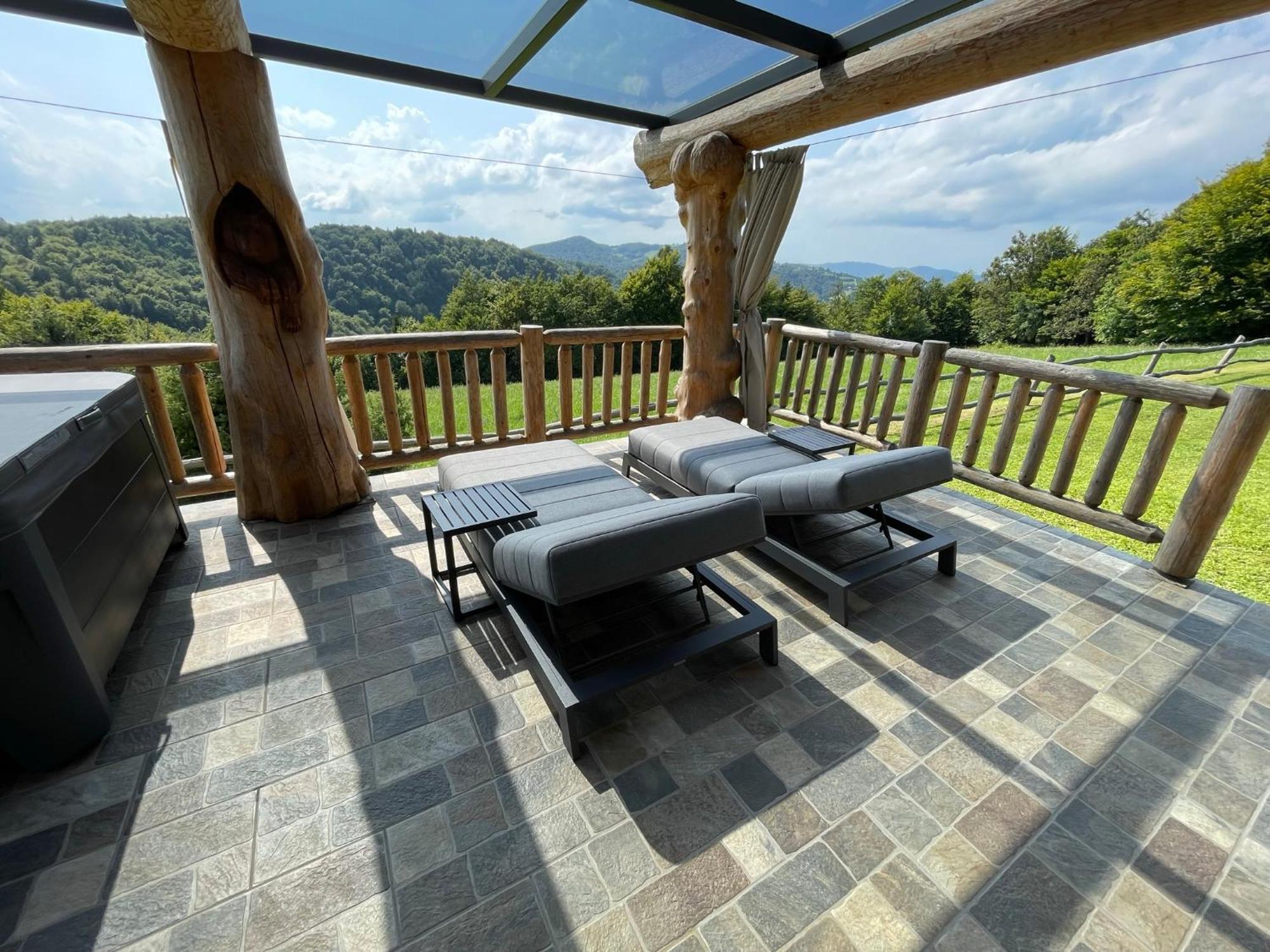 Holiday Home Ernest Zelezni With Hot Tub Ivancna Gorica Zewnętrze zdjęcie